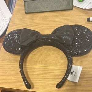 Sequin Mouse Ears Headband with Bow from Disneyland January 2026
